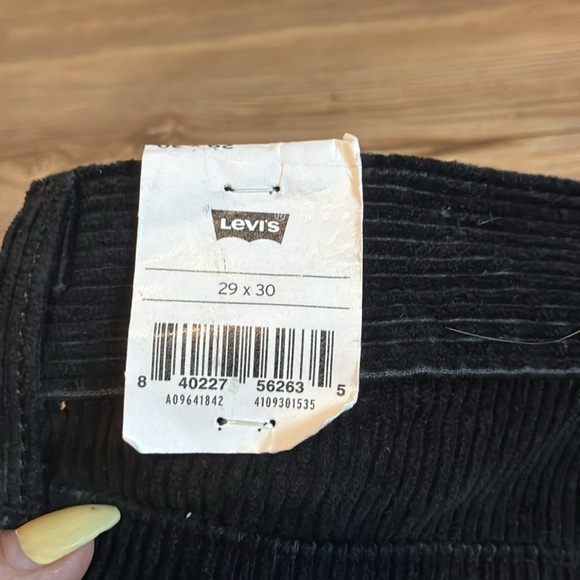 Levi’s Low Pro Straight leg Relaxed Corduroy Pants Black Womens 29 NEW - Picture 11 of 13